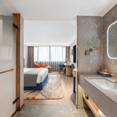 行政大床房「康乃馨零壓床墊.深睡乳膠枕.高清投屏」 杭州西湖武林廣場蘭歐國際飯店優惠