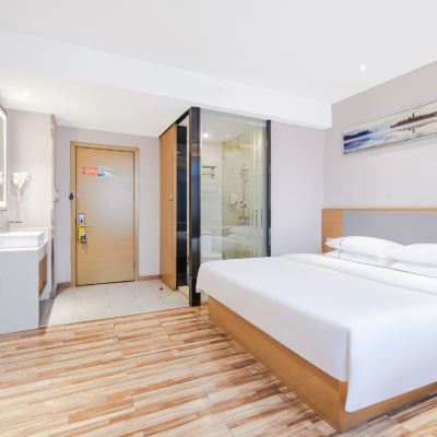 特惠大床房 城市便捷（蘇州寒山寺濱河路地鐵站店）優惠