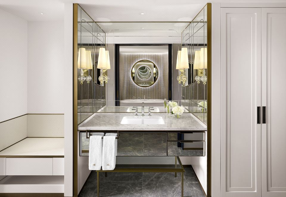 Sofitel Ambassador Seoul Hotel & Serviced ResidencesClub Luxury Room With Club Millesime Access