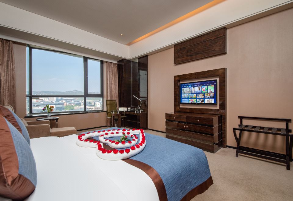 丽水高级大床房