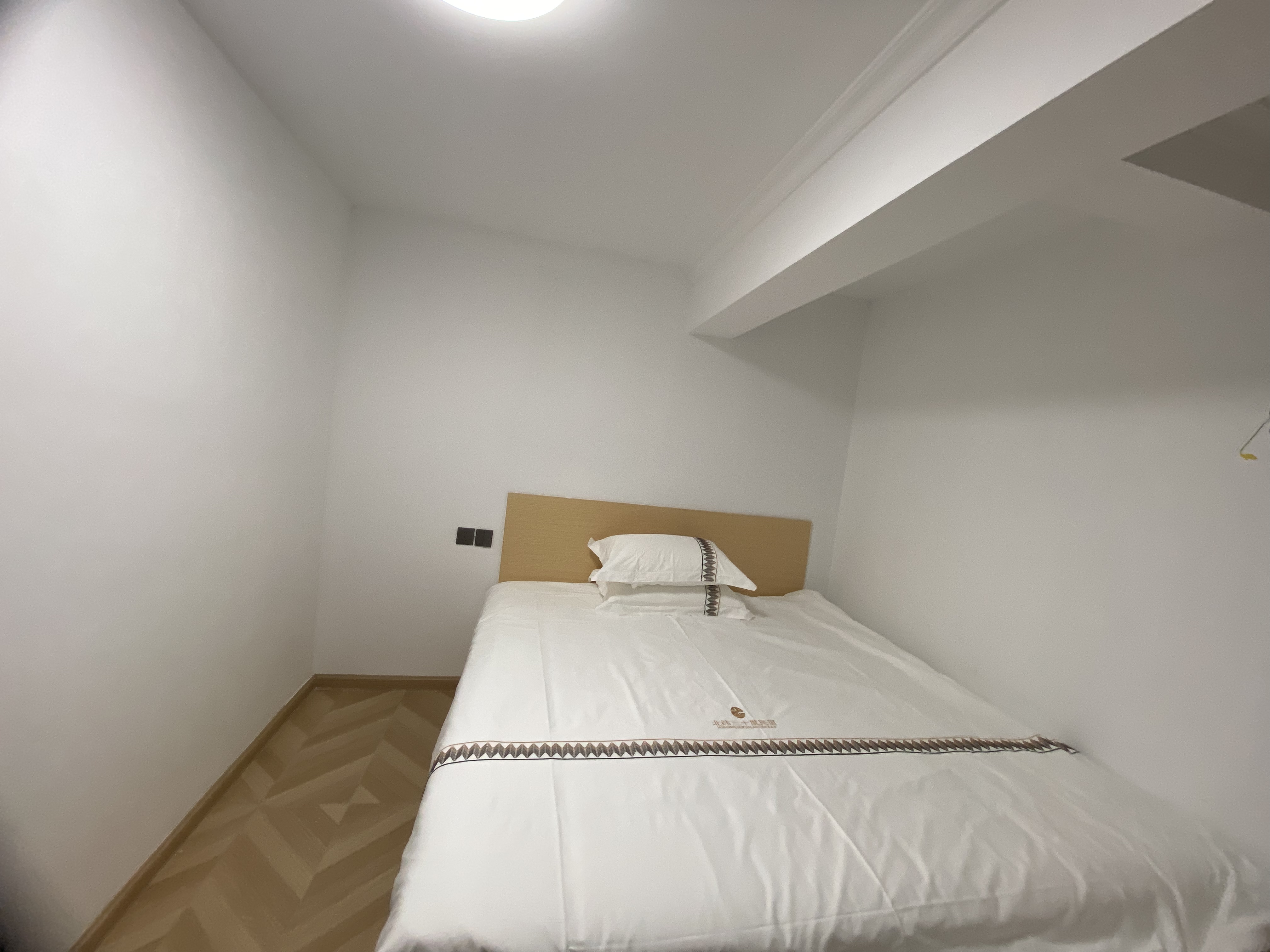 【北纬三十度】复式三室四床套房