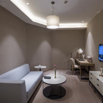 高級套房 穗和瑞斯麗飯店（白雲國際機場人和地鐵站店）優惠