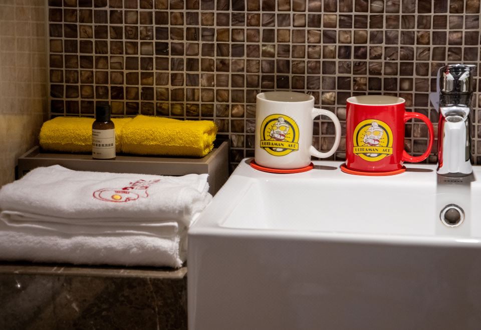 奧特曼親子雅緻雙床房