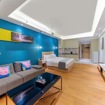 摩天輪觀景·浪漫投影大床房 | 洗衣機+冰箱+影視會員 温斯頓公寓（佛山華僑城歡樂海岸Plus店）優惠