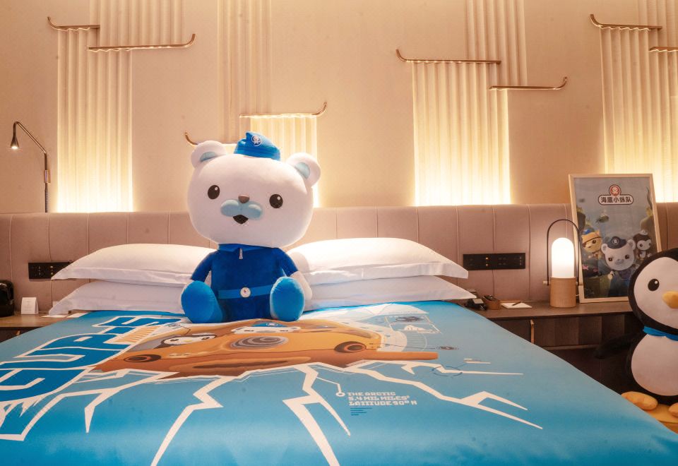 親子江景大床房