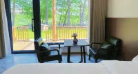 Banshanjian Xiyuan | Mid·Mountain Stream Manor Homestay (Guozigou Pasture)