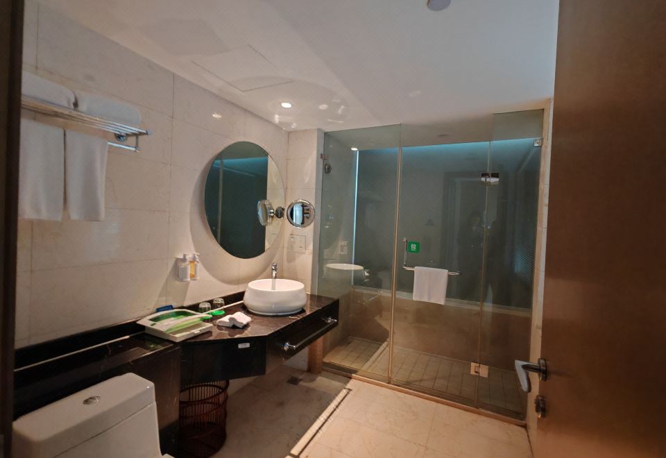 俱樂部高級房雙人床-品古韻穿巷