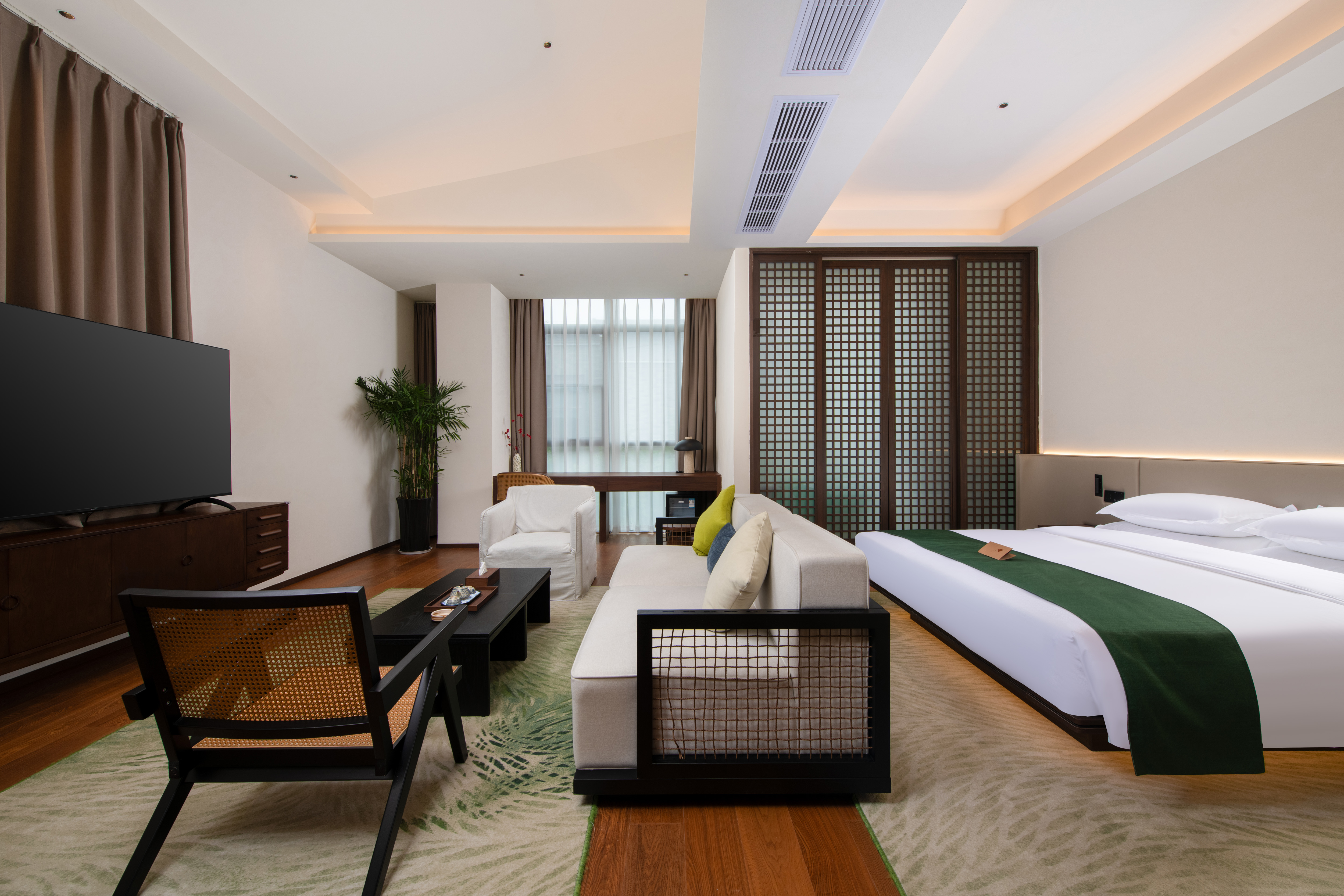 隱沫豪華套房（智能客控+浴缸+庭院景觀+75寸電視）