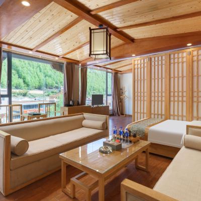 墨雅軒觀景親子套房（全屋地暖） 四姑娘山聖地映像飯店優惠