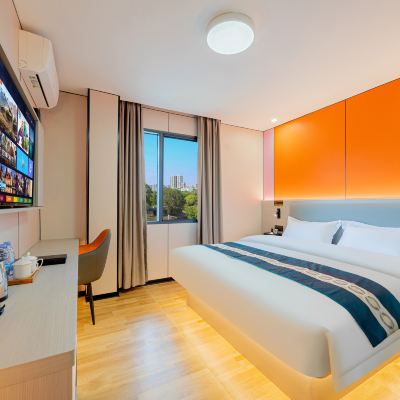 智能-優雅大床房（陽光大窗+智能語音控制） 賓悅飯店（汕頭小公園中山公園店）優惠