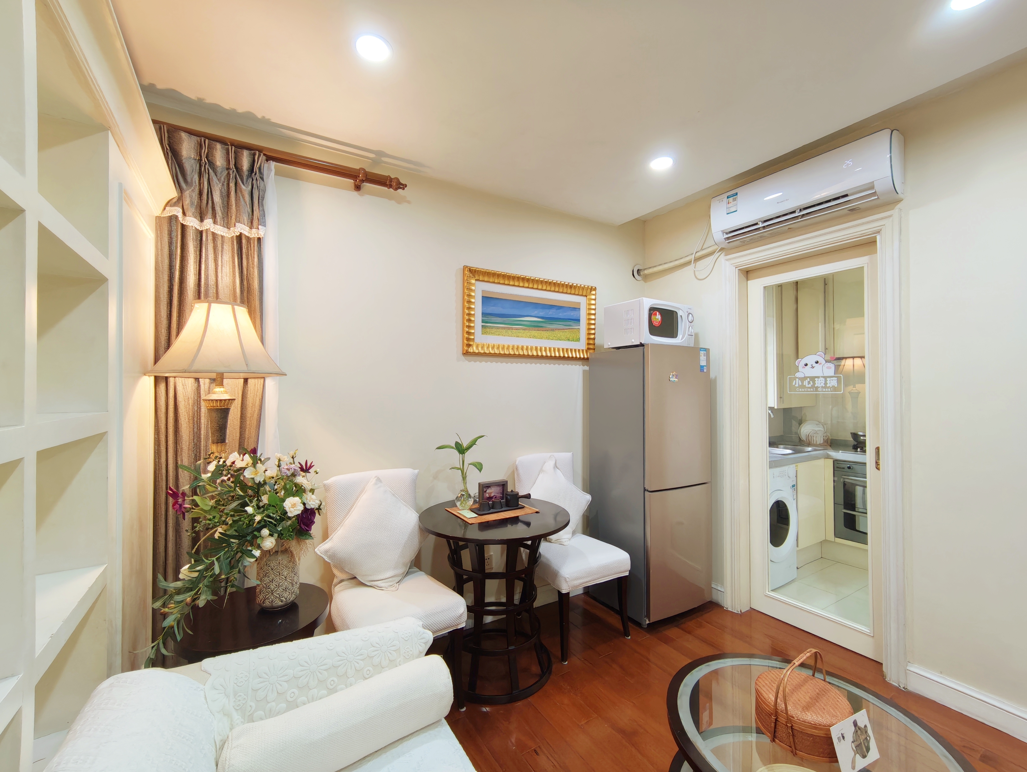 精致大床間| 西門子洗衣機| 燃氣灶廚房