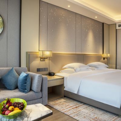 星城湖景大床房 長沙世景廣場皇冠假日酒店優惠