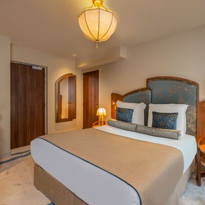 Executive Room Eiffel Tower View Hôtel de la Bourdonnais Paris Promo Code