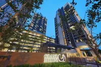Grand Medini Residence by SR Home 住宿飯店