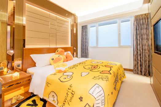 Treasure Hotel
