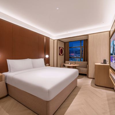 商務大床房（小冰箱+加濕器+香薰晶石+香凡羅蒂洗護） 桔子水晶蘭州西站中天健廣場飯店優惠