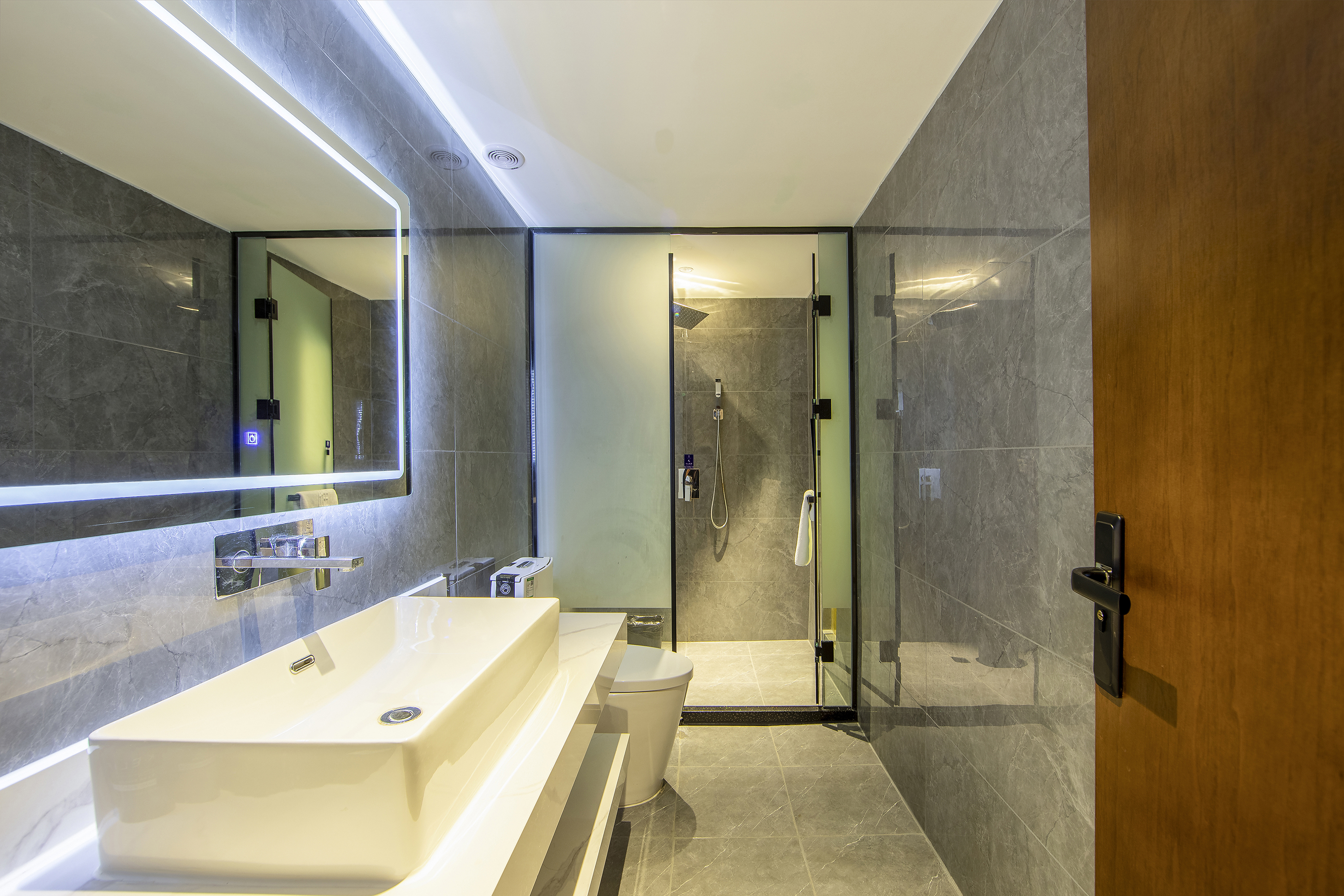 竹溪大床房（中式风格+语音智控+零压床垫+乾湿分离）