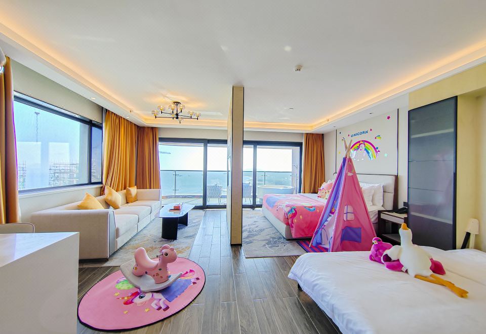 Thaili Cloud,HuizhouPink Princess Family Friendly Suite - Sea-View