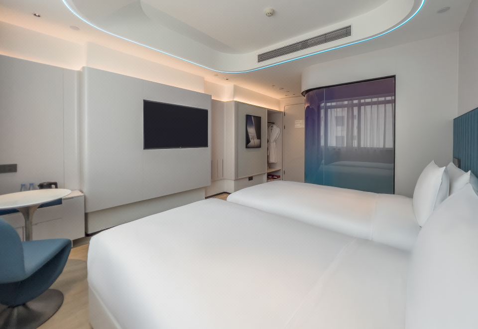 荷里活靈動雙拼雙床房