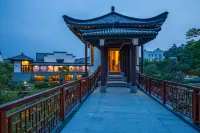 CHINA OVERSEAS HOTSPRING RESORT Hotéis em 