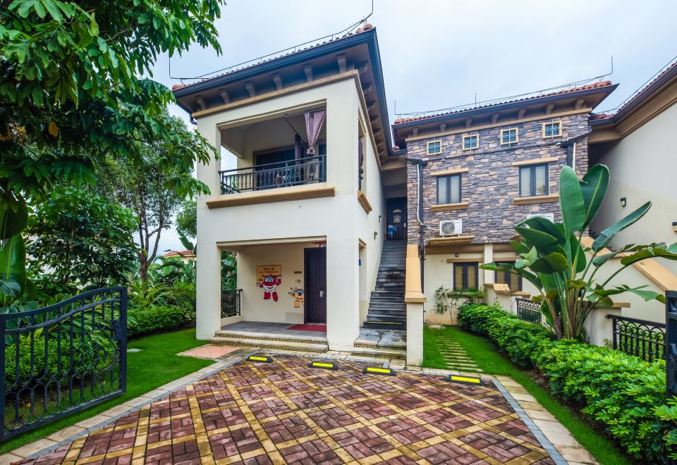 Yuetianxia Hot Spring HotelSuper Wings Garden Hot Spring Four-Bedroom Villa - Private Tub