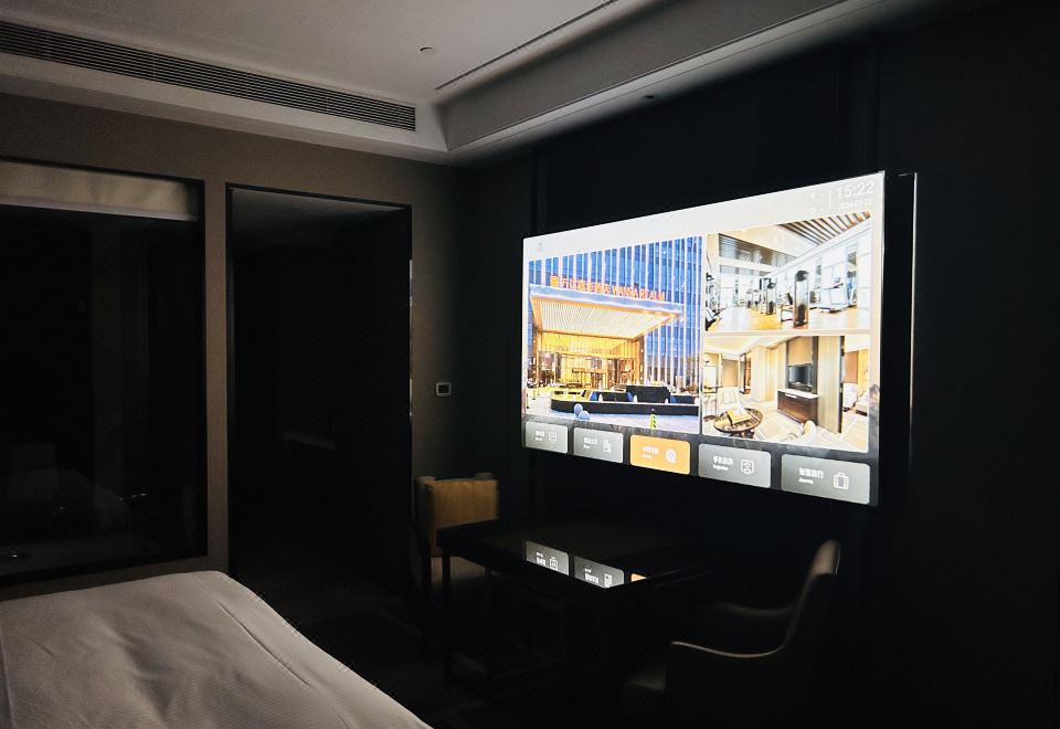 影音大床房（智能影音投屏+金可儿床垫+浴缸）