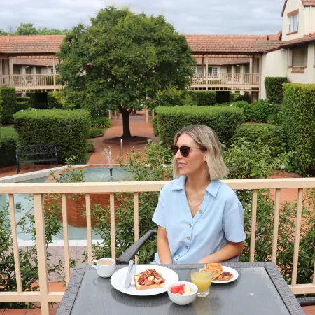 Mercure Canberra