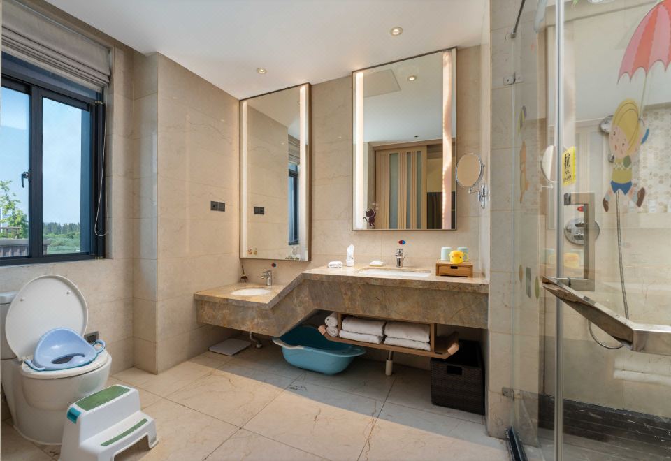 Hangzhou Water Museum Tao HotelDinosaur Theme Family Room