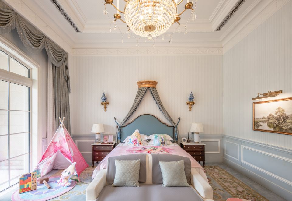 狐妖小红娘主题亲子套房