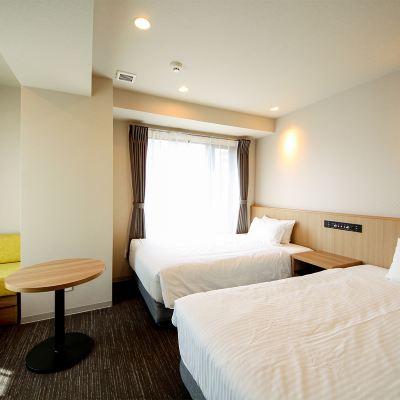 Twin Room At Inn Hotel Toyotashi station Promo Code