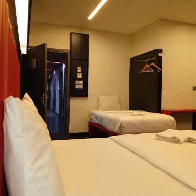 Standard Triple Kupon Hotel Pi