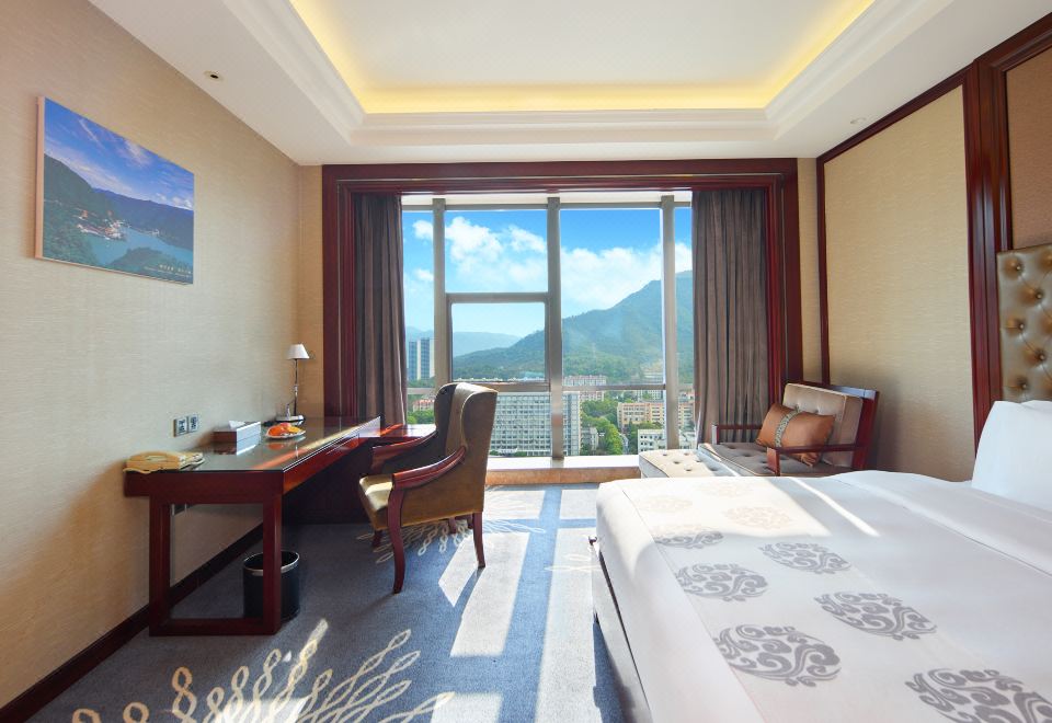 家庭双床房（一大一小床）