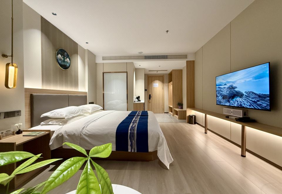 Duolun Grand HotelSelected Queen Room