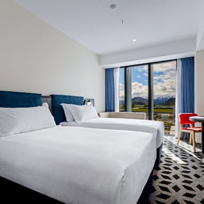 Standard King Room With Two King Beds And Mountain View 皇后鎮卓越公園假日飯店, IHG飯店優惠