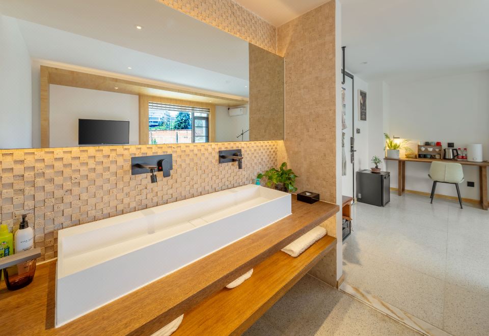 青（豪华私享露台大床房）