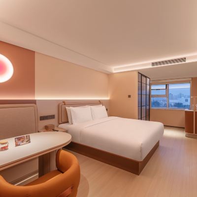 商務大床房（投屏+小冰箱） 桔子飯店（北京三元橋店）優惠