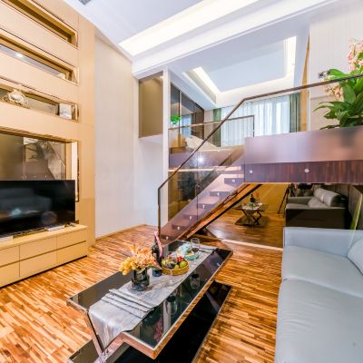 家庭複式三室一廳套房（廳卧獨享+觀景露台） 喜運服務公寓（廣州塔珠江新城店）優惠