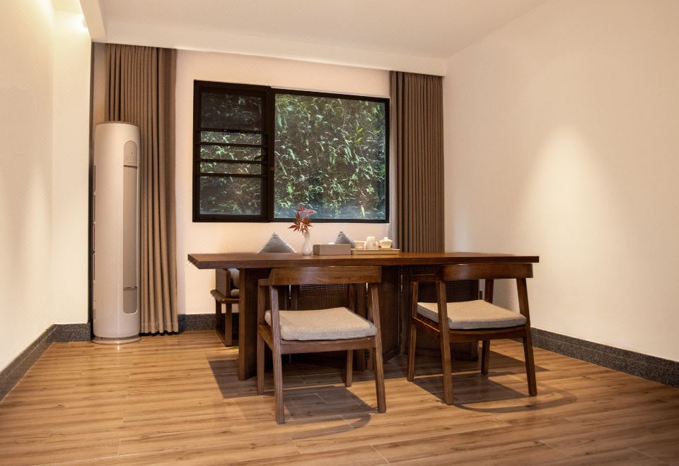 FUZHOU ROYAL HOT SPRING HOTEL & RESORTQingyun Pavilion - Tea House(one Bedroom, One Living Room+indoor Hot Spring Pool)