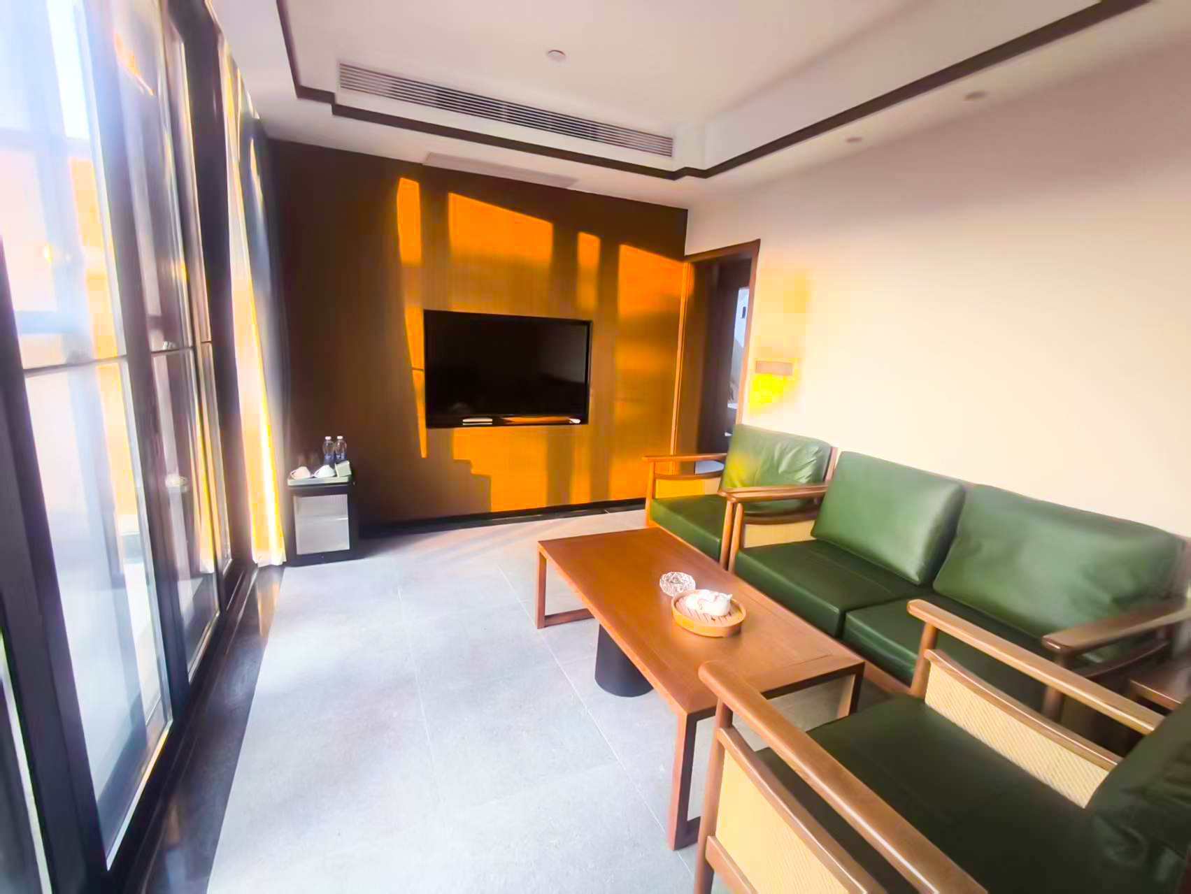 別墅五居二廳二泡池