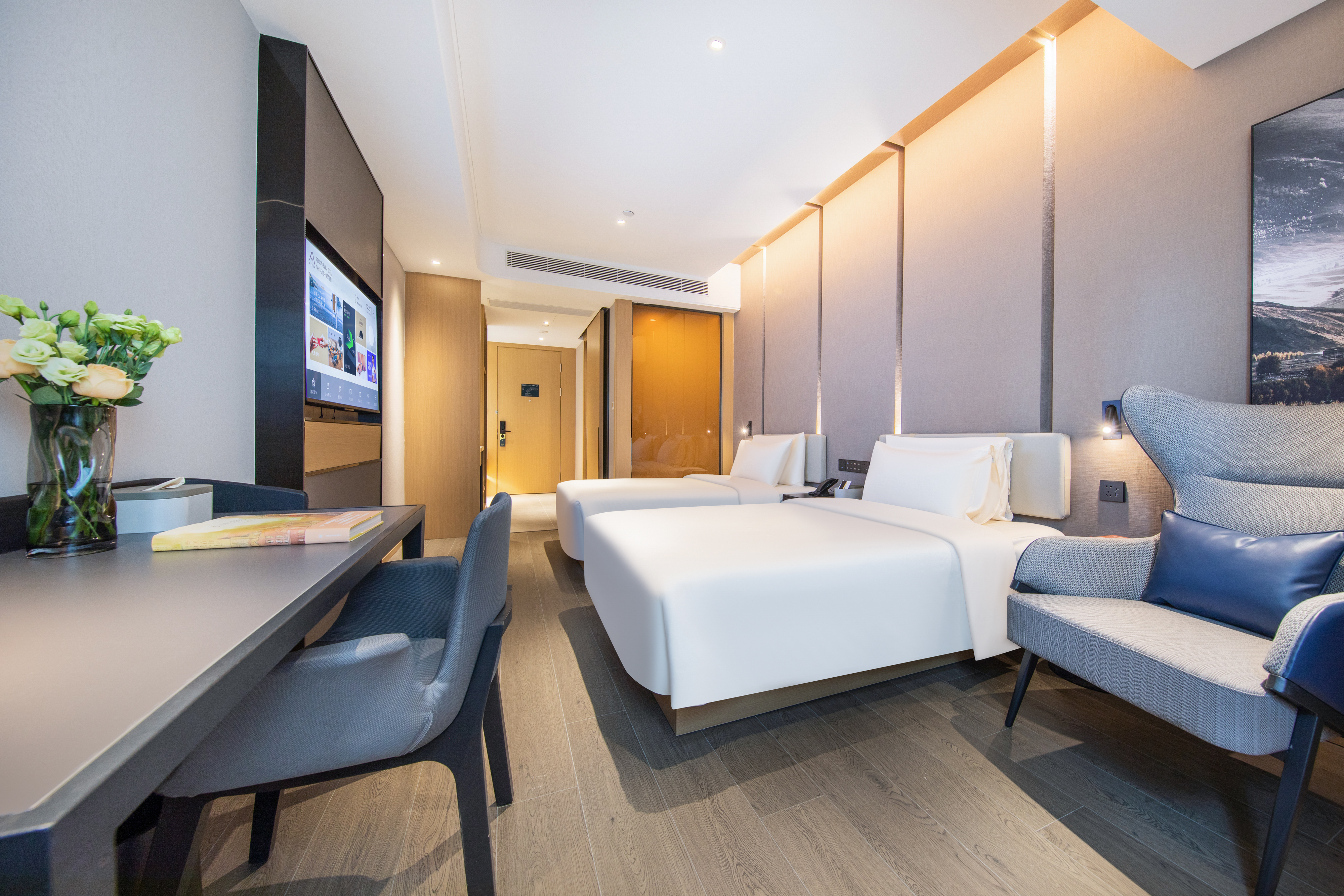 高级双床房（慢回弹深睡记忆枕+投屏电视）