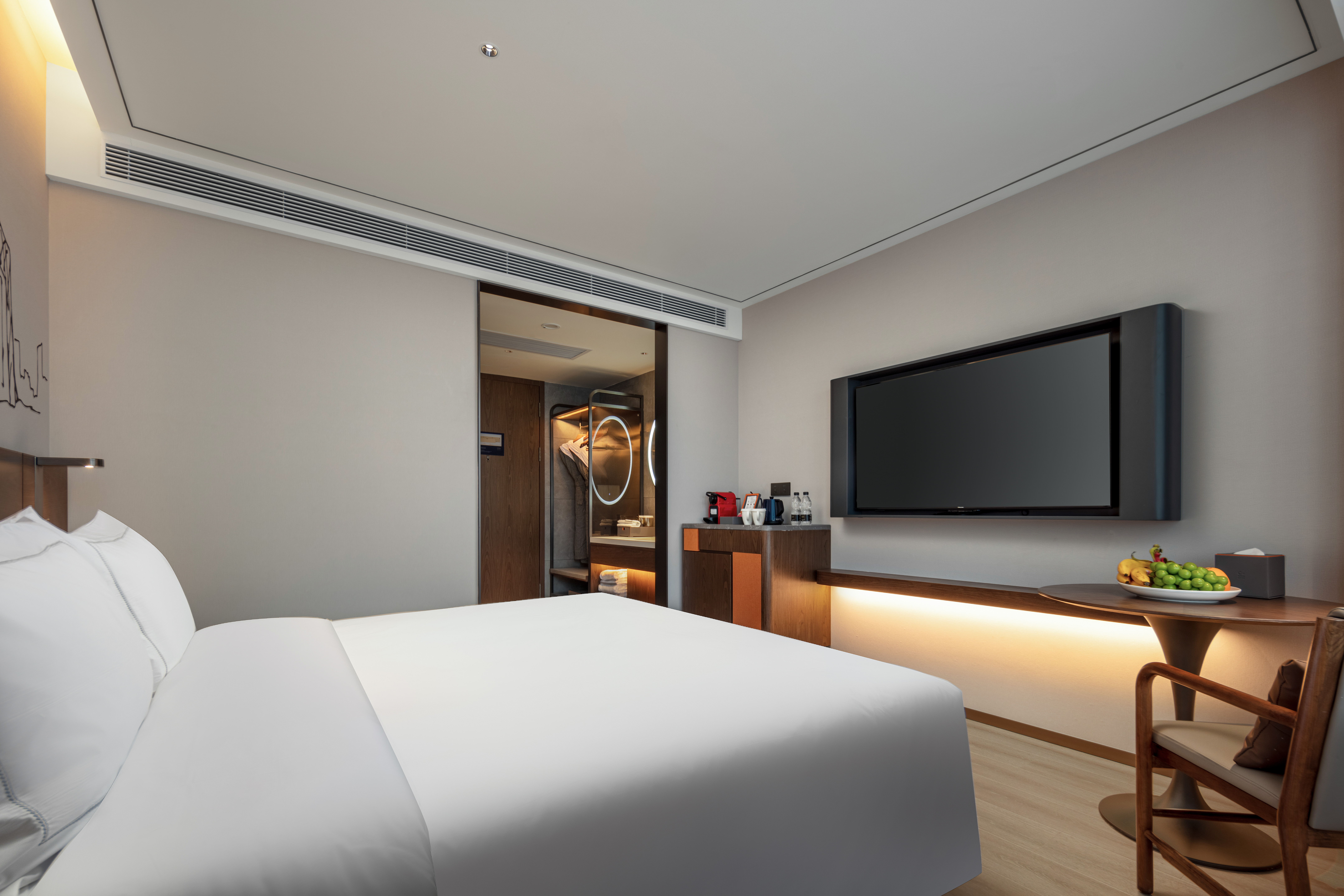 豪华大床房 （皮爷胶囊Coffee机+智能客控+丝涟床垫）