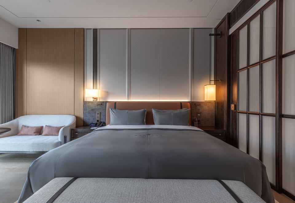 行政江景大床房