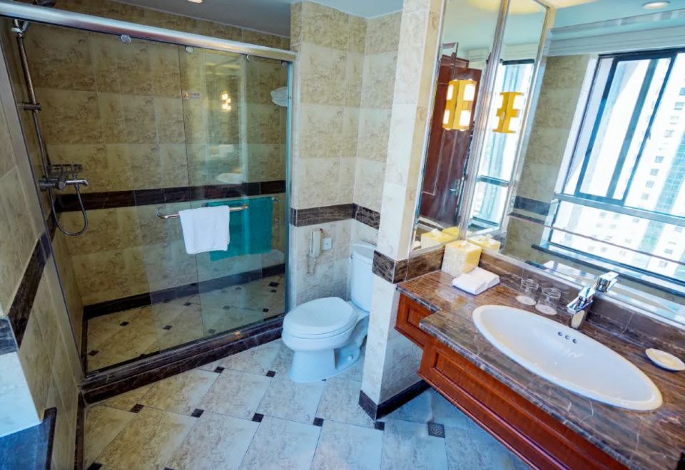 Shanghai Everbright International HotelJoyful Twin Room (Double Enjoyment)