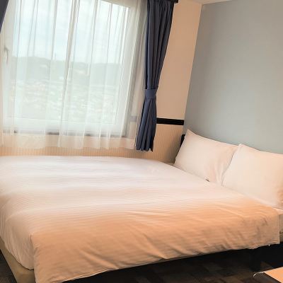 エコノミーダブルルーム(禁煙) 東横INN新居浜駅前 クーポン