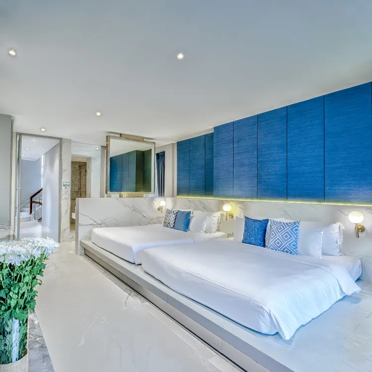 3 Bedrooms Ocean View