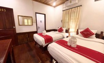 Villay Vanh Place House - Housity