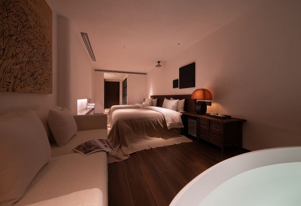 林野.观景浴缸双床房-零压床垫︱智能客控︱极米投屏