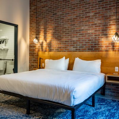 ADA Single King The Maj Hotel Promo Code
