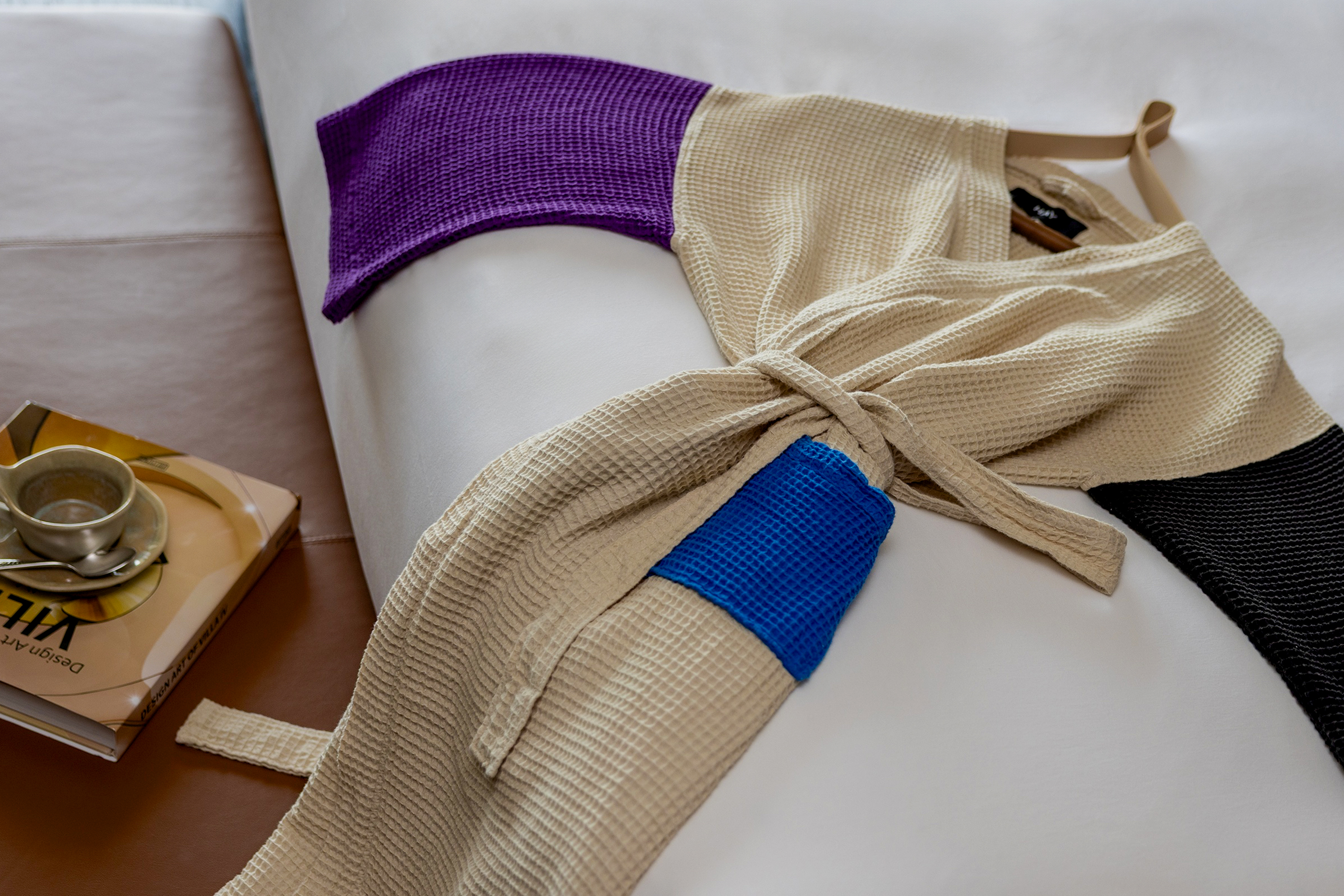 单卧套房-大床（带萌趣上下床）