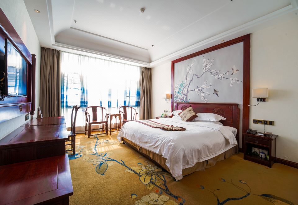 高級山景大床房